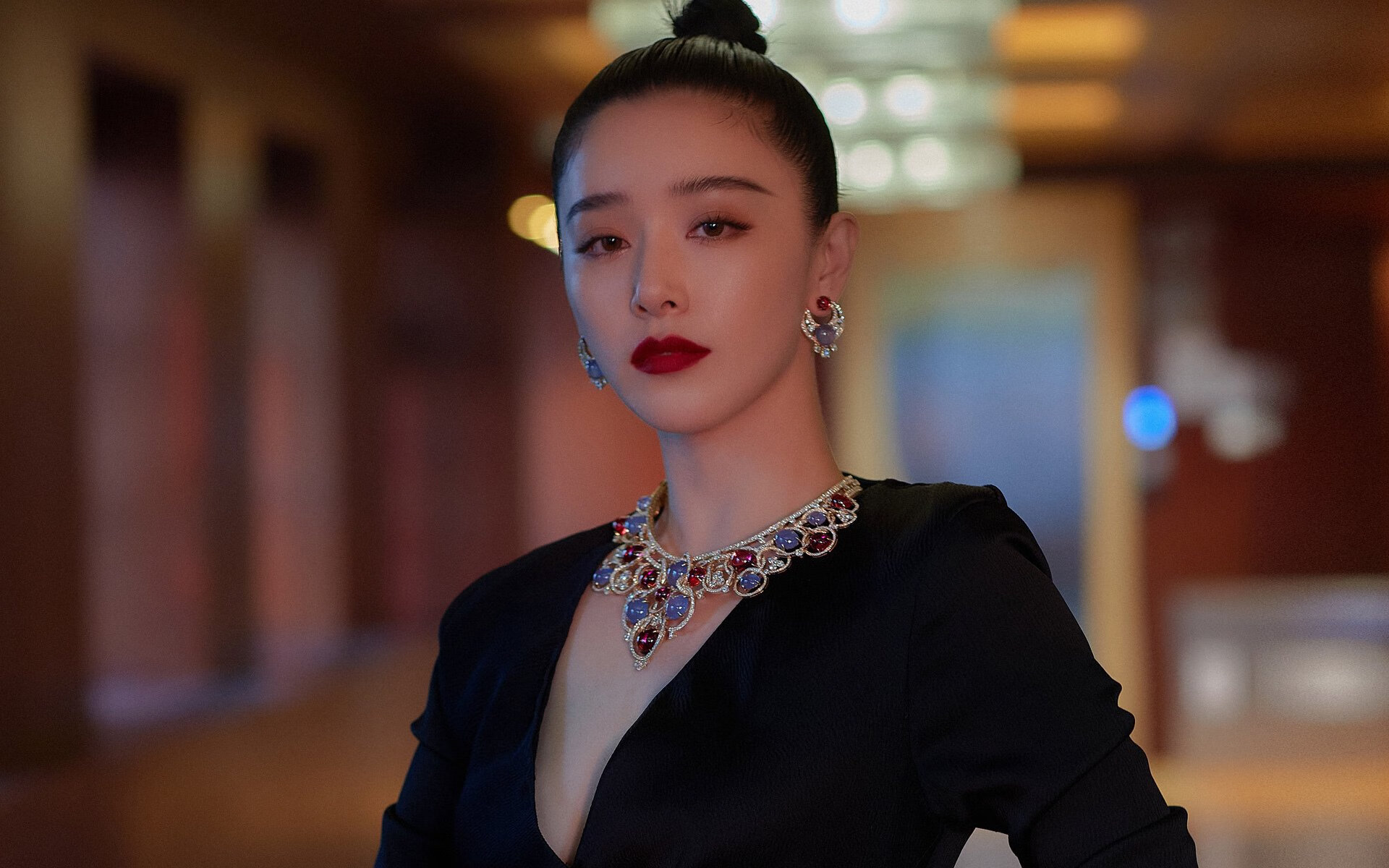 开云体育下载APP-技术大爆炸：最新赛事装备与动力系统揭秘，技术大爆炸什么意思