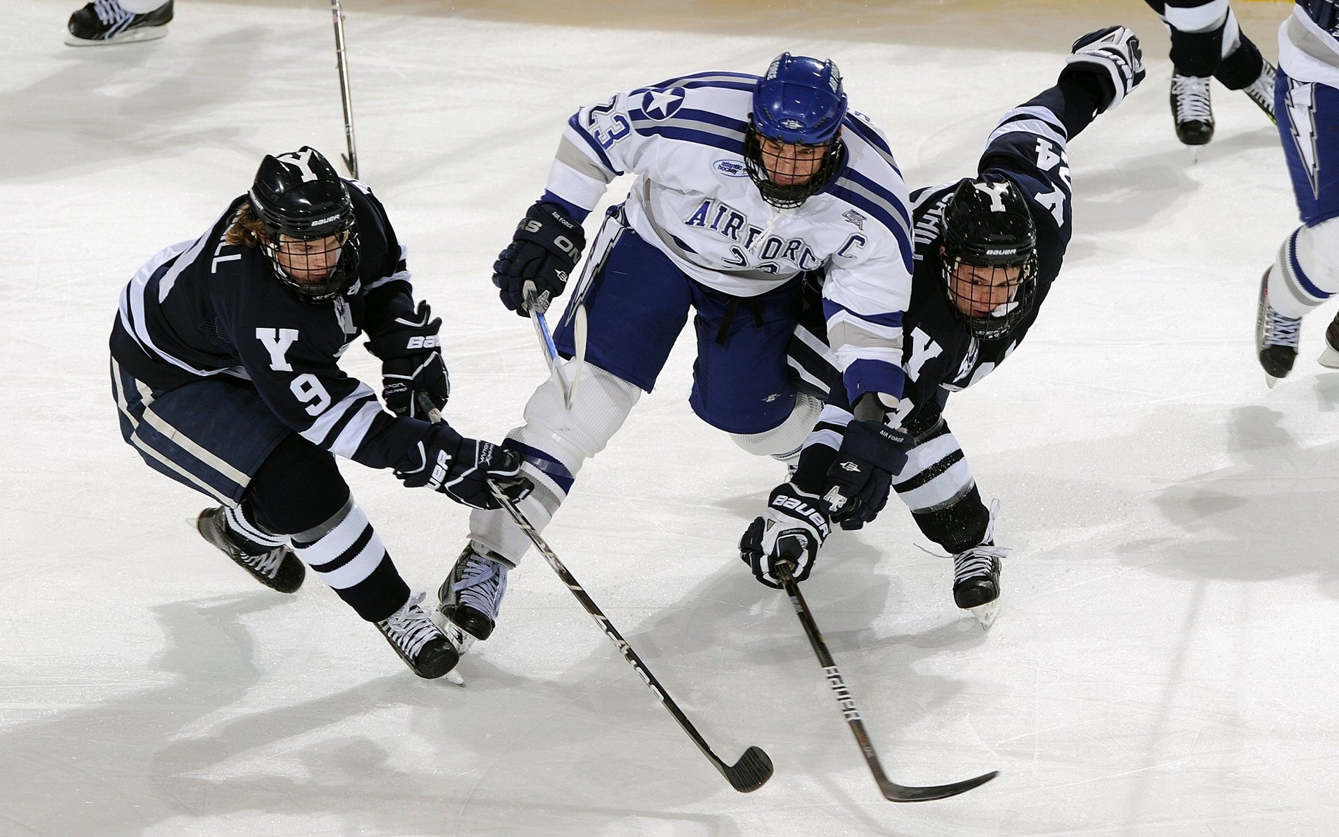 CS2 战队调整阵容追求突破，cs2游戏